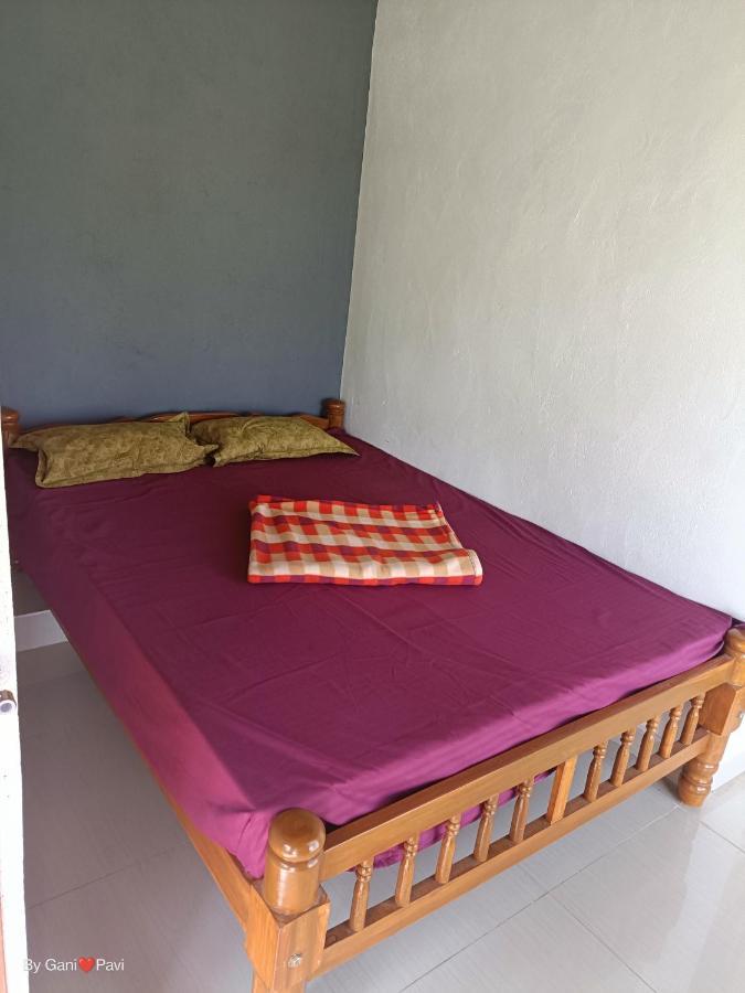 Golden Wings Cafe Hotel Gokarna  Luaran gambar